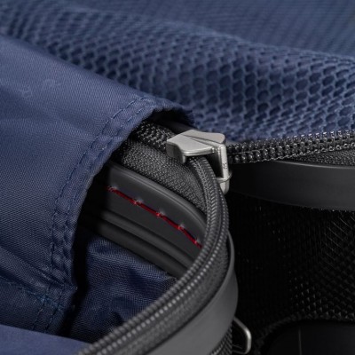 Чемодан Uno Zip Special M, черный Чемодан Uno Zip Special M, черный