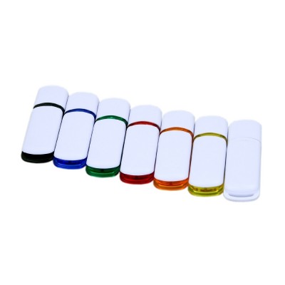 USB 3.0- флешка на 64 Гб с цветными вставками USB 3.0- флешка на 64 Гб с цветными вставками